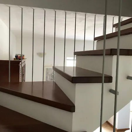 Giovanna Apartment *